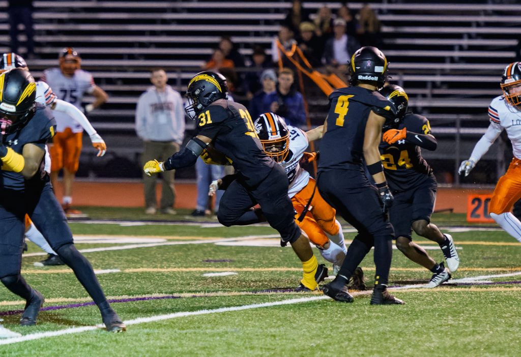 The Wilcox Chargers fell a touchdown short of defeating another top team in the CCS. The Los Gatos Wildcats won 24-21 on Friday night.