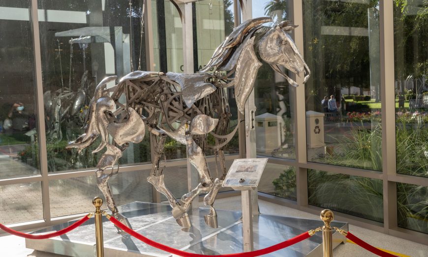 "The Mechanical Horse" by artist Adrian Landon is featured prominently in the lobby of the Sobrato Campus for Discovery and Innovation at SCU.