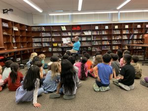 Sunnyvale Rotarians Hook 1st Graders on Reading