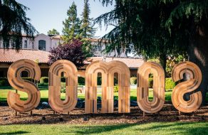 SOMOꙄ: SCU’s New Outdoor Art Installation
