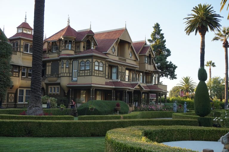 Winchester Mystery House Halloween: Unhinged Hotel