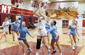 Fremont Falls to Hillsdale in Frantic, Controversial Finish 