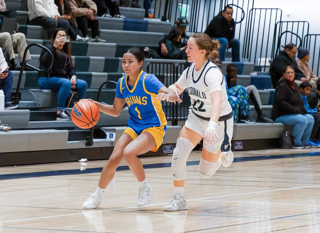 The Santa Clara Bruins beat new rival the MacDonald Condors by a score of 48-11 on Jan. 17, welcoming the first-year varsity team to the league.