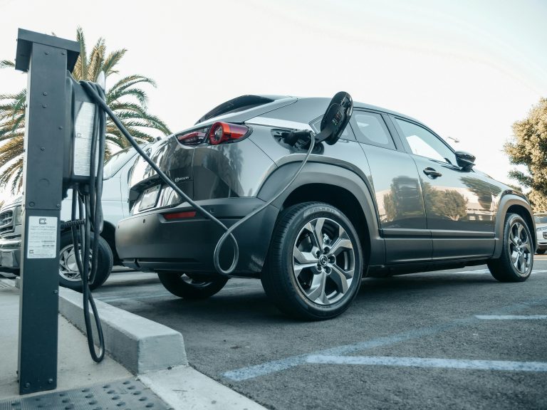 Air District Offers Grants for Installing Electric Vehicle Chargers
