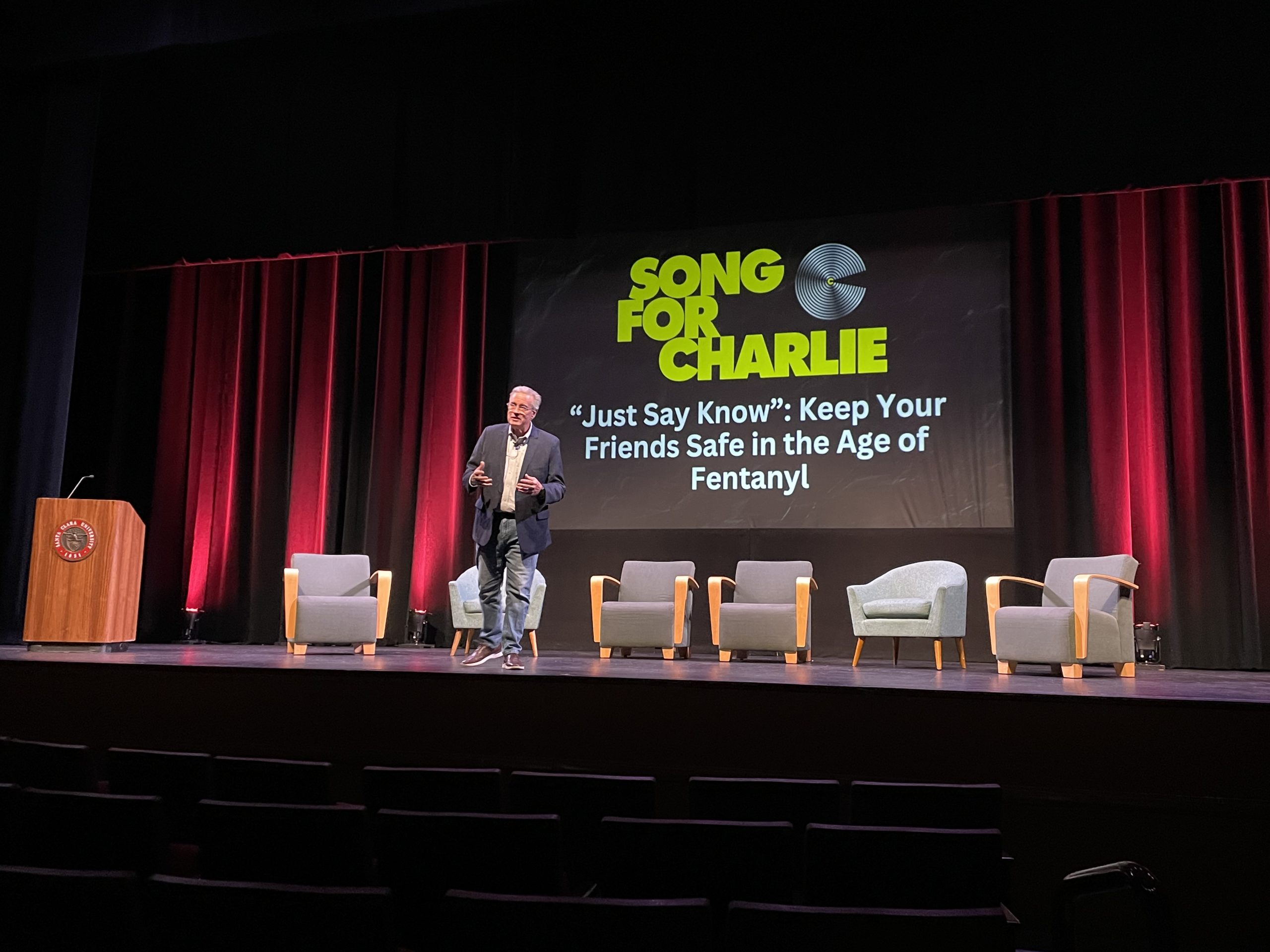 Ed and Mary Ternan returned to SCU on Oct. 16 to speak to students about their nonprofit Song for Charlie and the dangers of fentanyl.