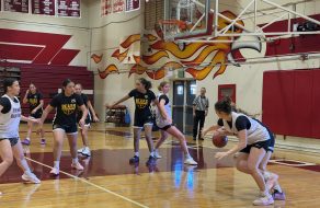 Fremont Basketball Impresses in Scrimmage with Menlo Atherton 