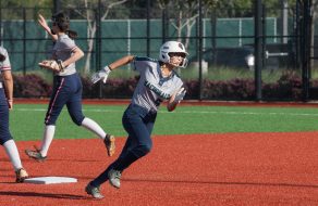 MacDonald Quickly Overcomes Inauspicious Start, Pounds Vikings 20-5