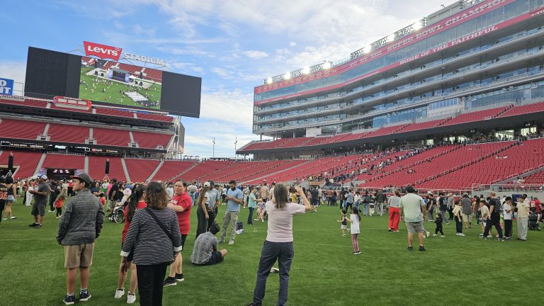 Santa Clara Scores Touchdown as Families Flock to Free Field Day at Levi’s Stadium