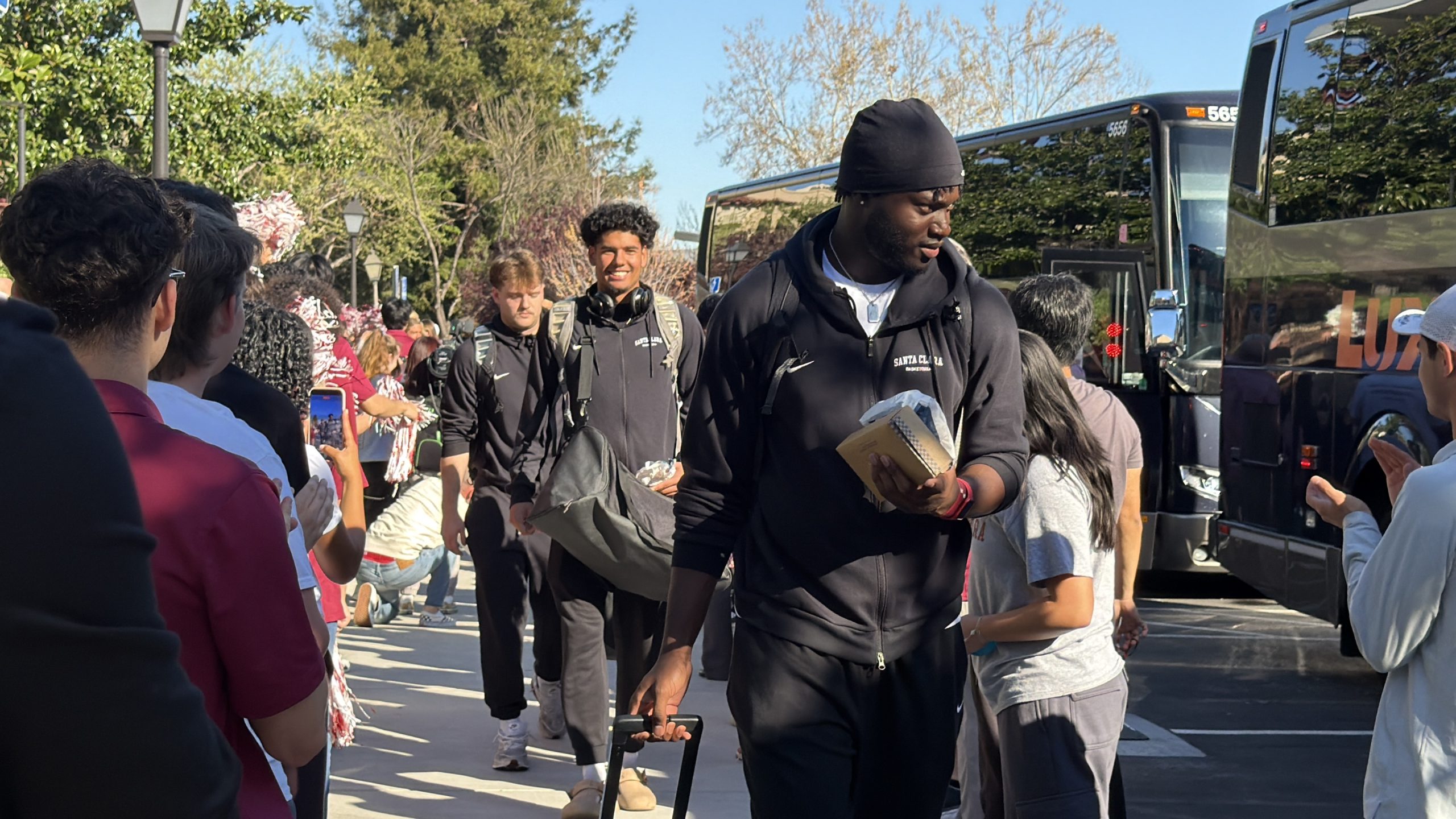 The SCU men's basketball team received a boisterous send-off on Wednesday as the team headed to St. Louis for the NCAA Tournament.